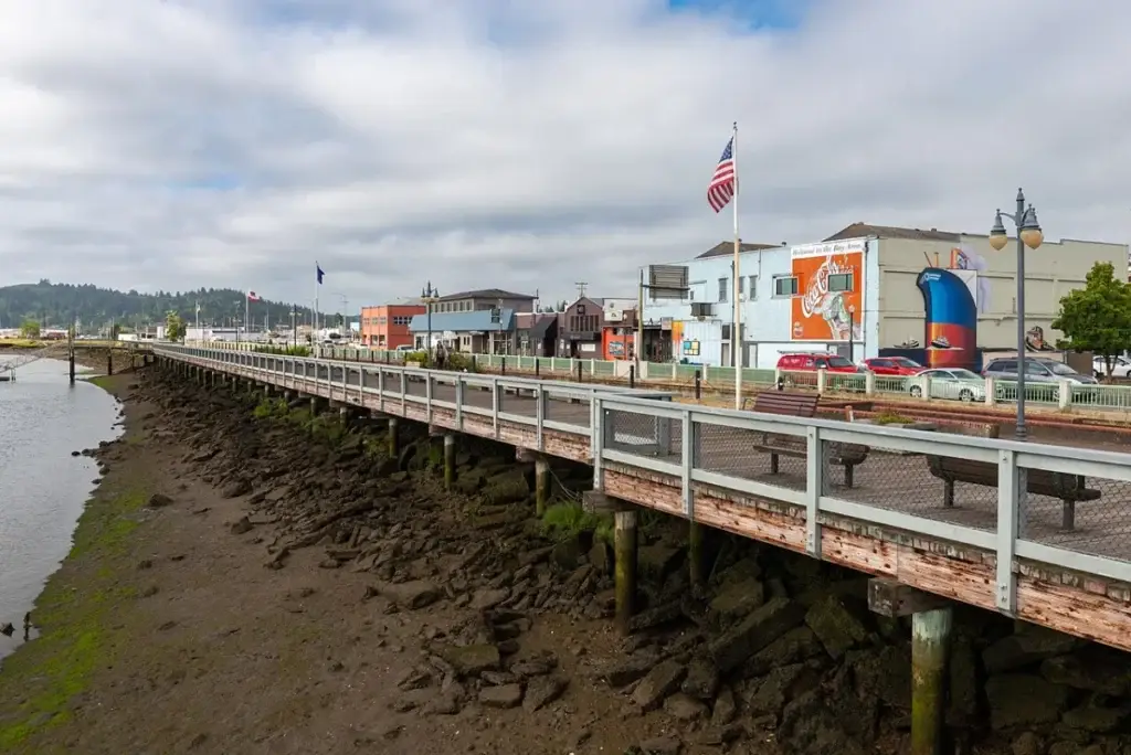 Boats along the Coos Bay bayfront beside downtown