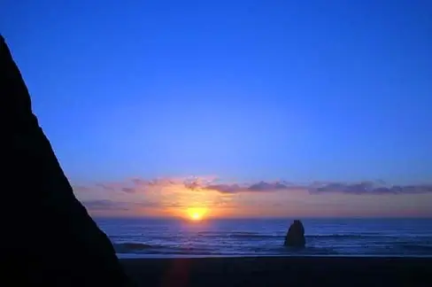 Sunset near Hunter Creek just south of Gold Beach, Oregon